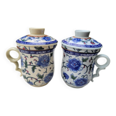 Pair of teacup, lid and infuser
