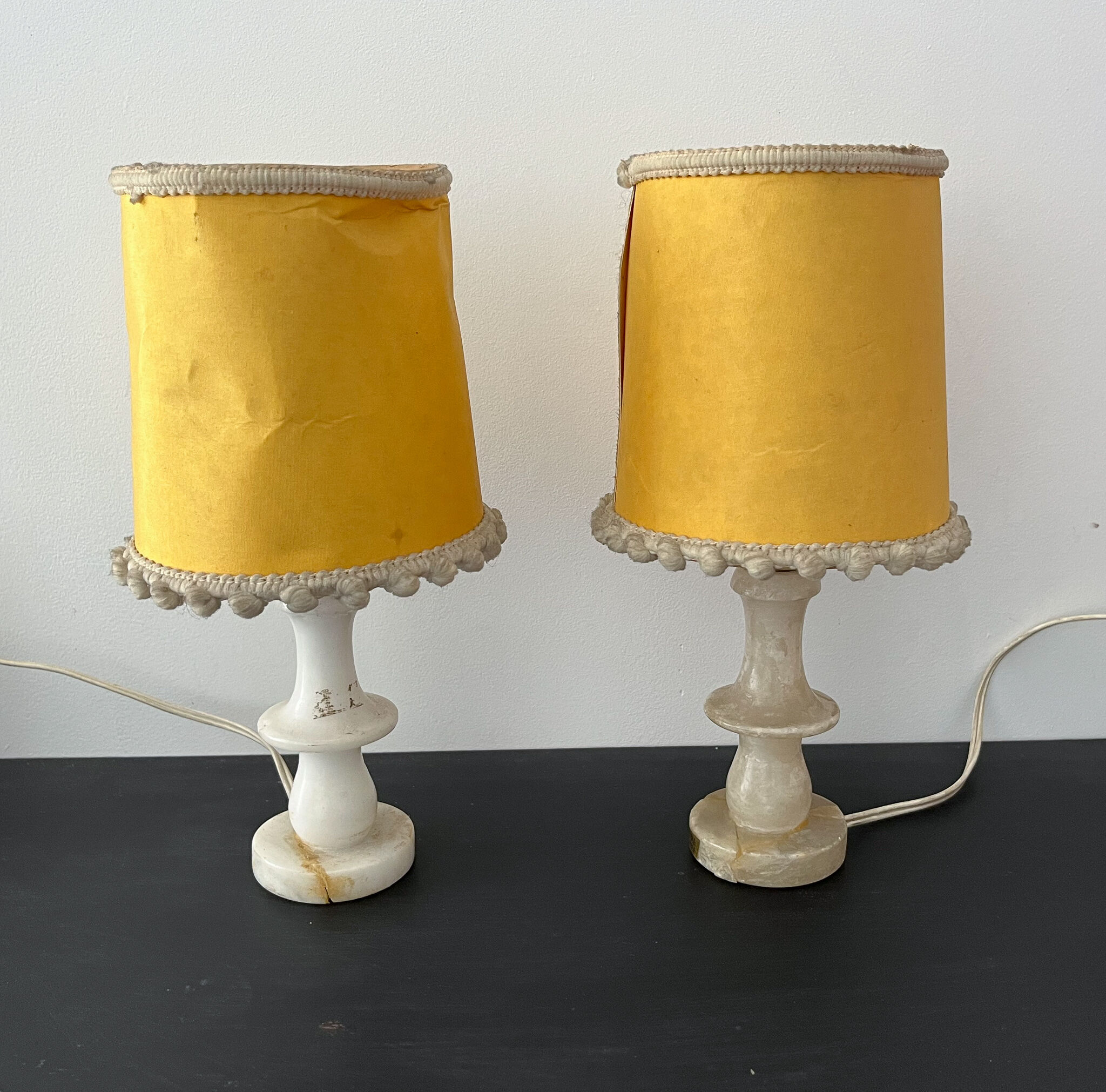 Pair of vintage albatre lamps