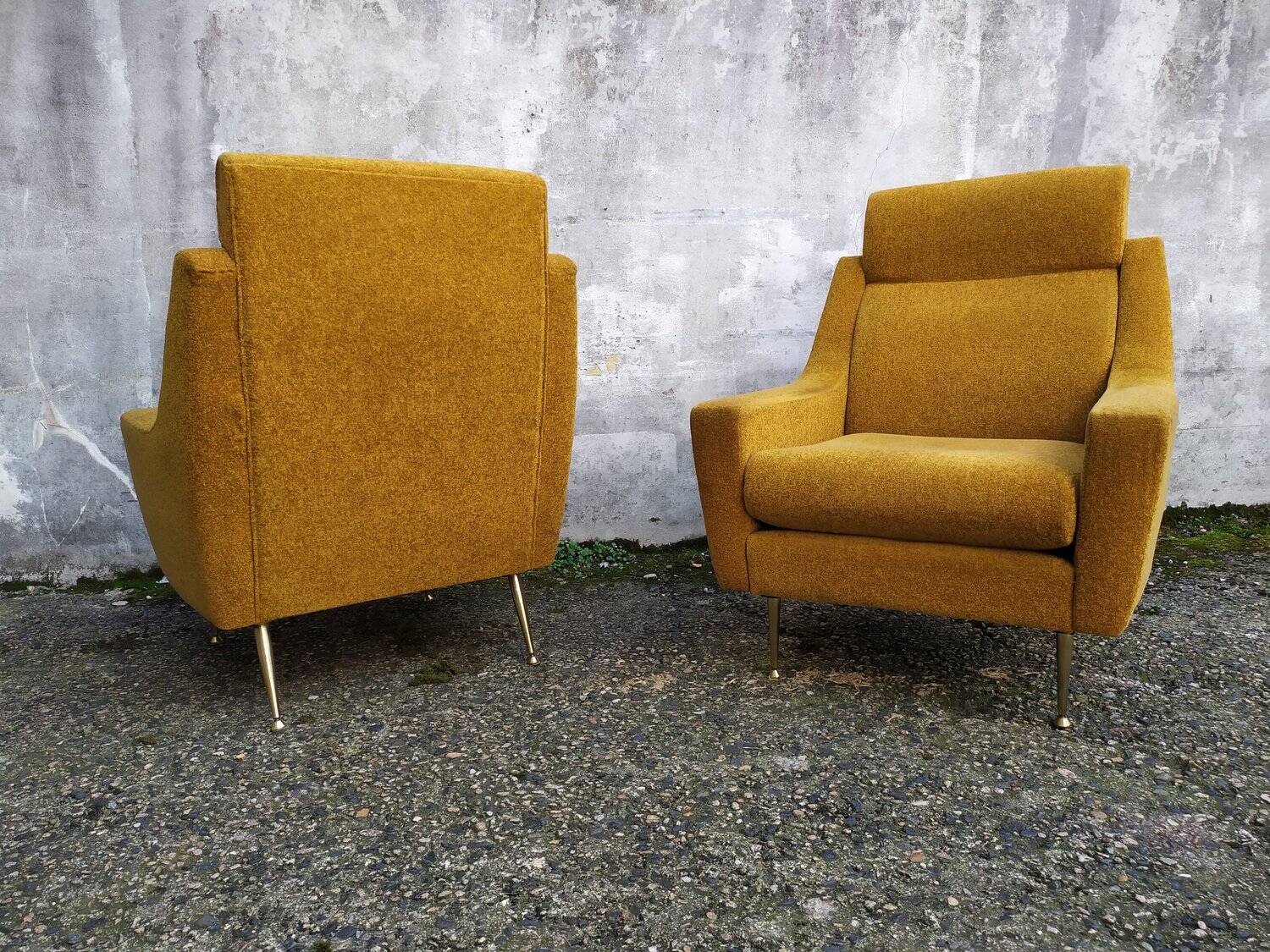 Fauteuils en velours moutarde, 1960