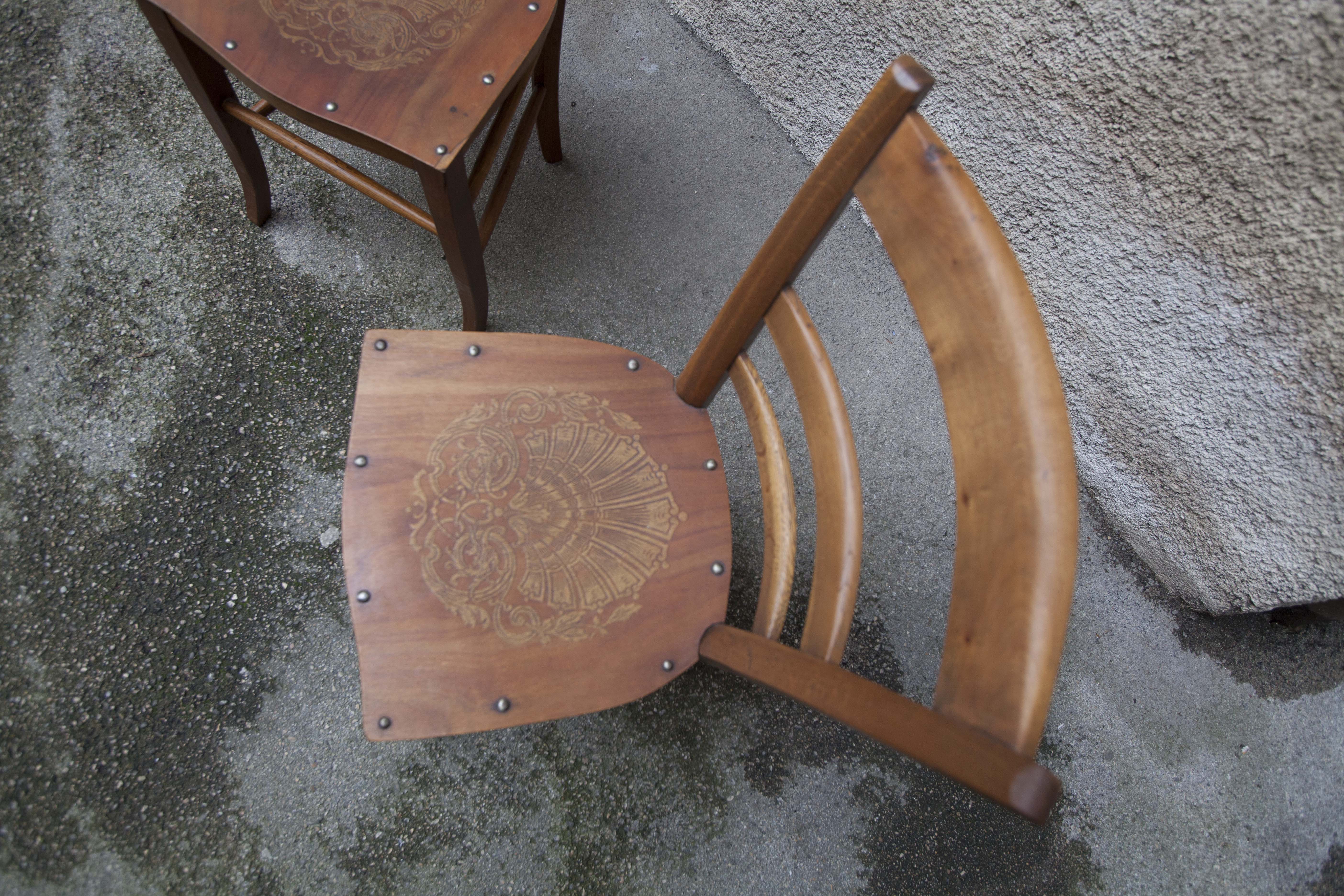 Pair of wooden chairs from the 1920s