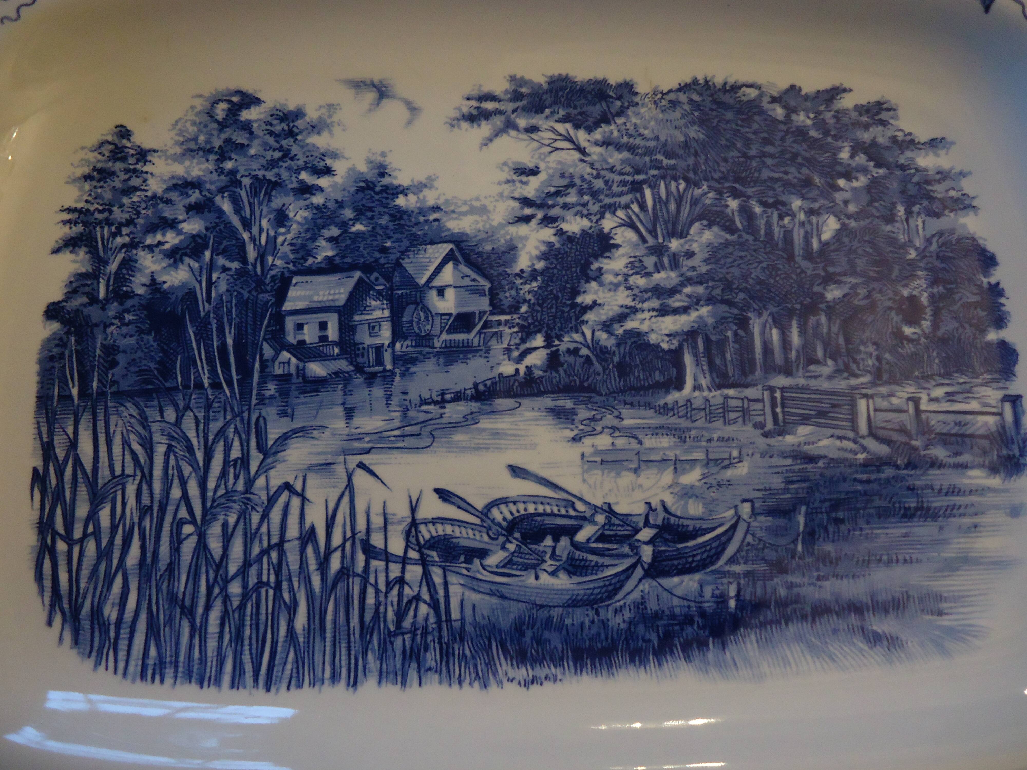 Sarreguemines serving dish “Romantic” model