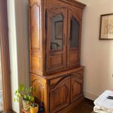 Old buffet