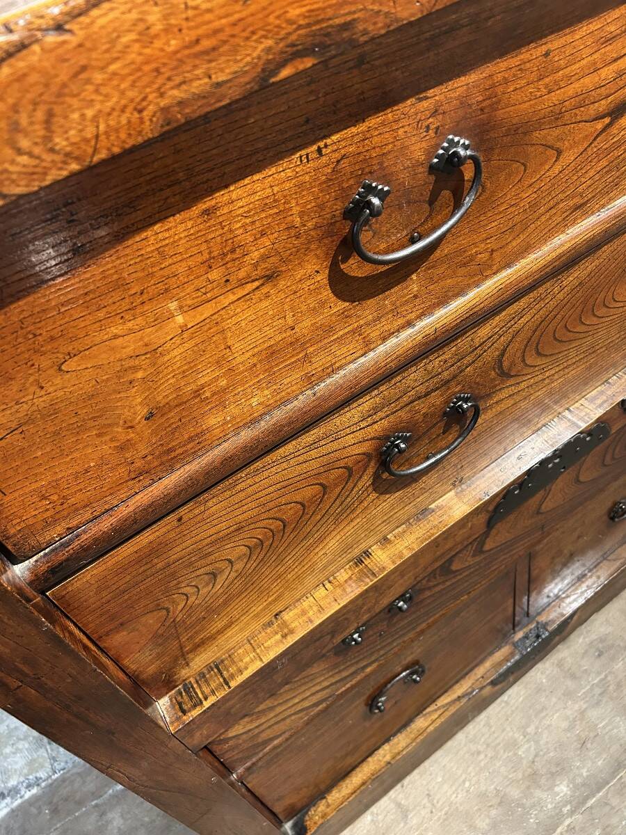 Japanese commode Todana Tansu late 19th century