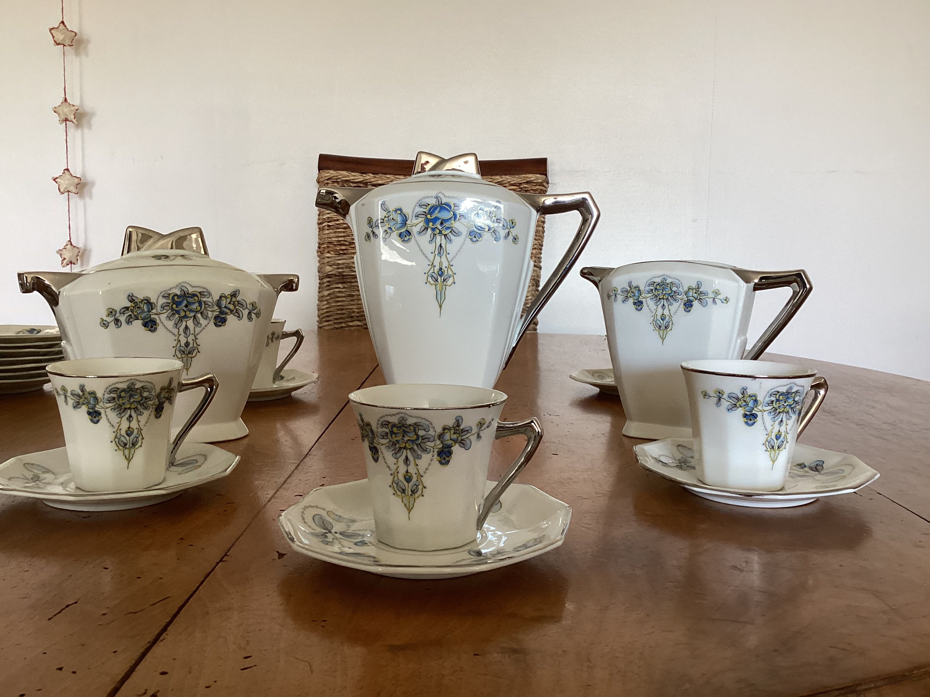 Fine porcelain coffee set "SIP France"