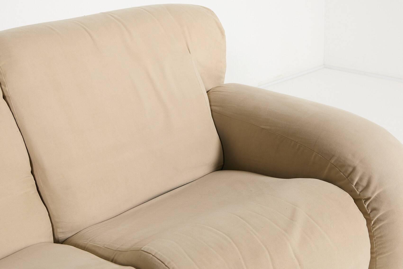 1970’s Sculptural Italian design sofa