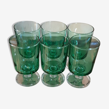 Port glasses