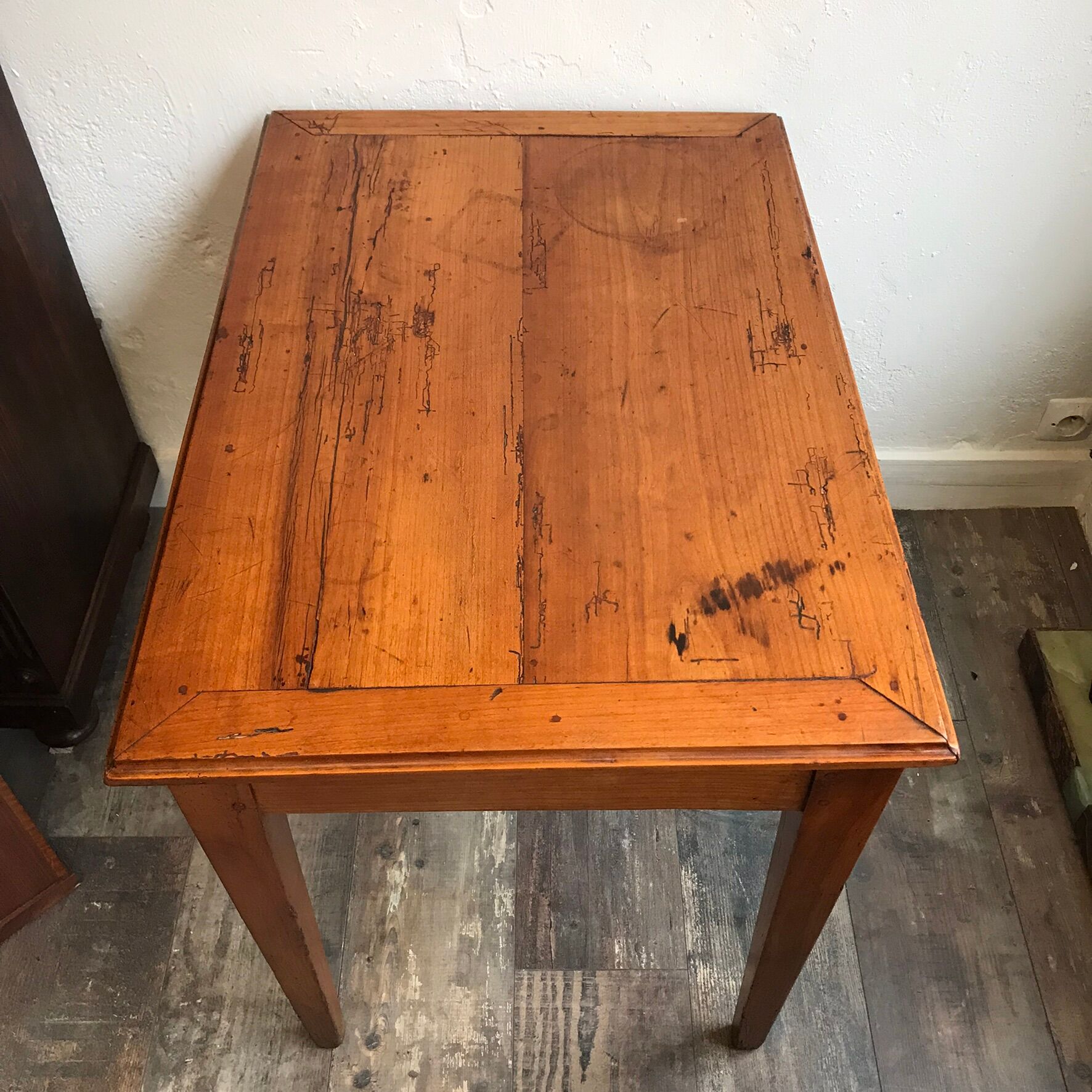 Vintage coffee table - 82cm x 56 cm - Height 64 cm