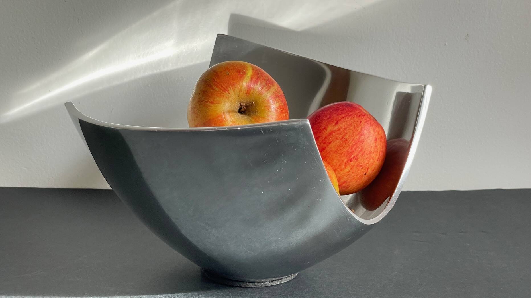 Vintage polished metal fruit bowl