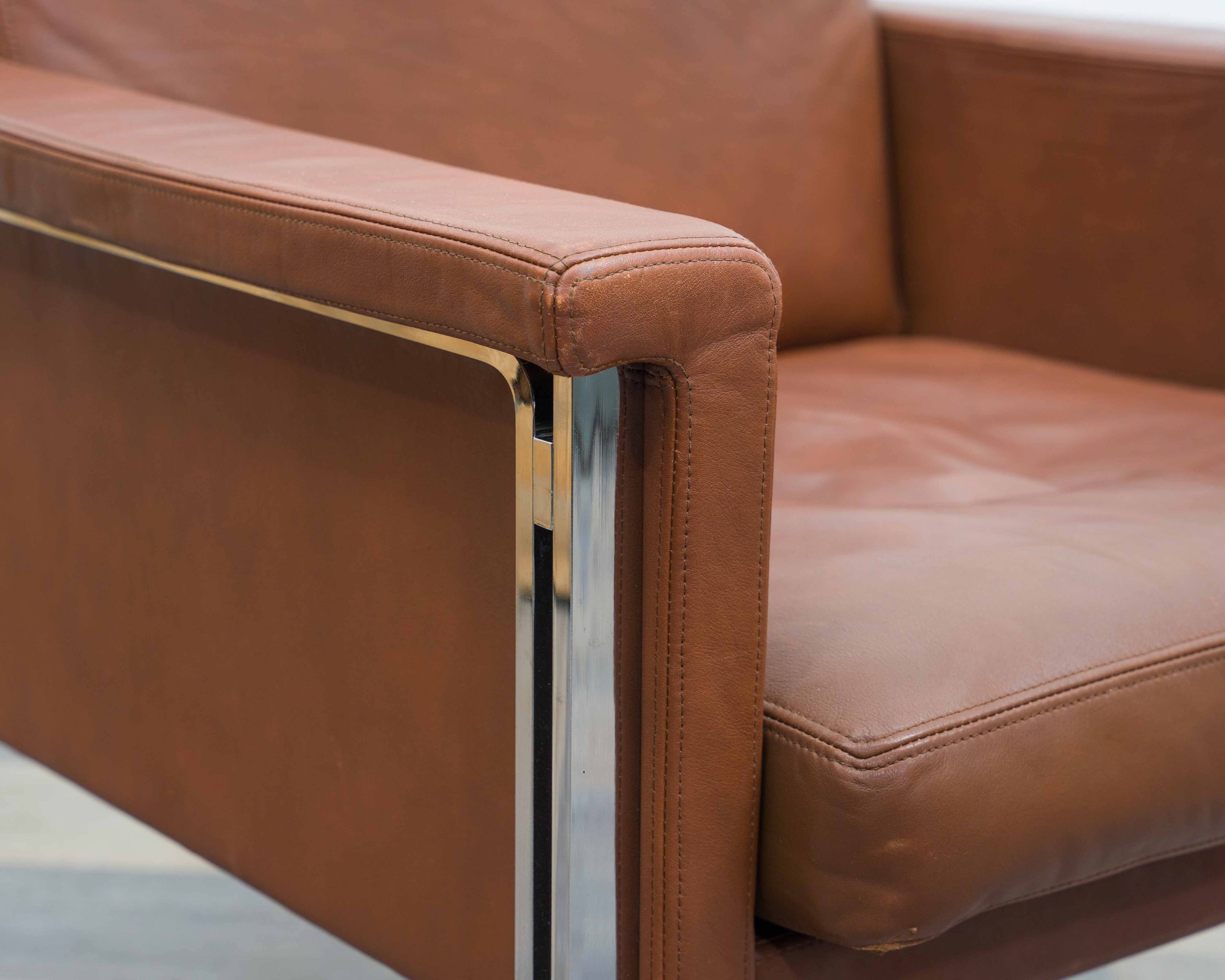 Leather armchair, 1970s, manufacturer Sitag, cognac brown leather.
