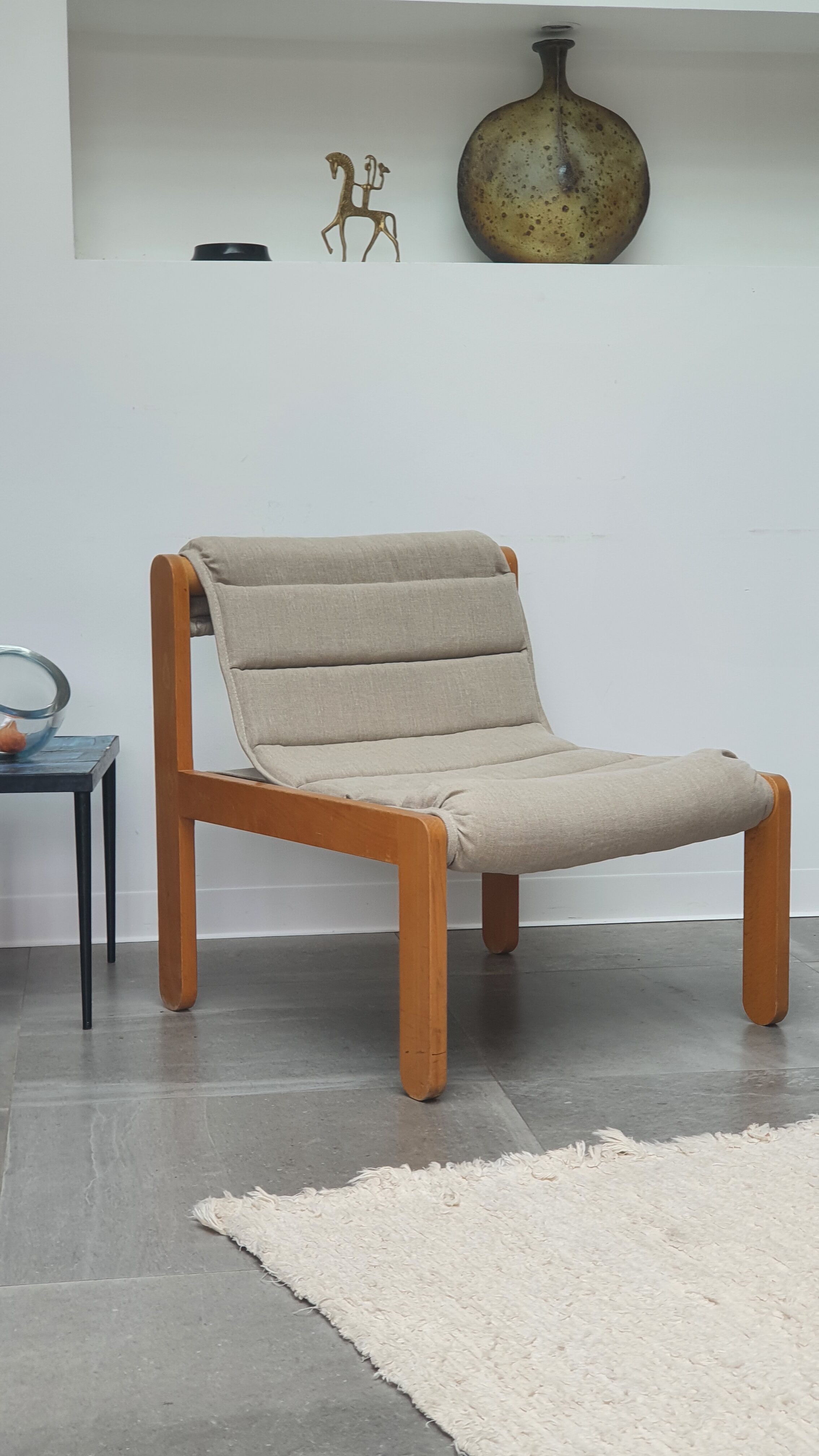 Natural linen chair