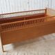 Lit enfant vintage en rotin