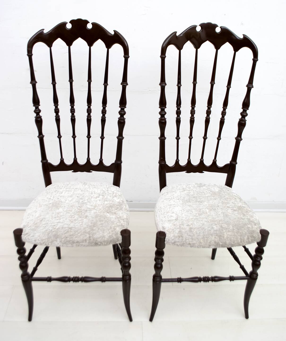 Pair of Gaetano Descalzi Midcentury Italian Chiavari High Back Chairs, 1950