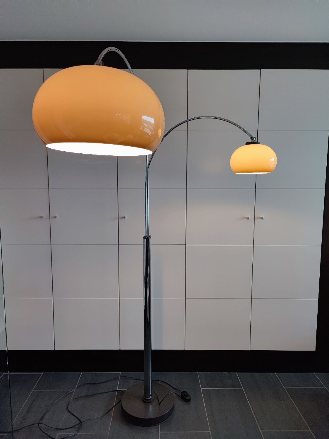 Dijkstra floor lamp chrome and plastic