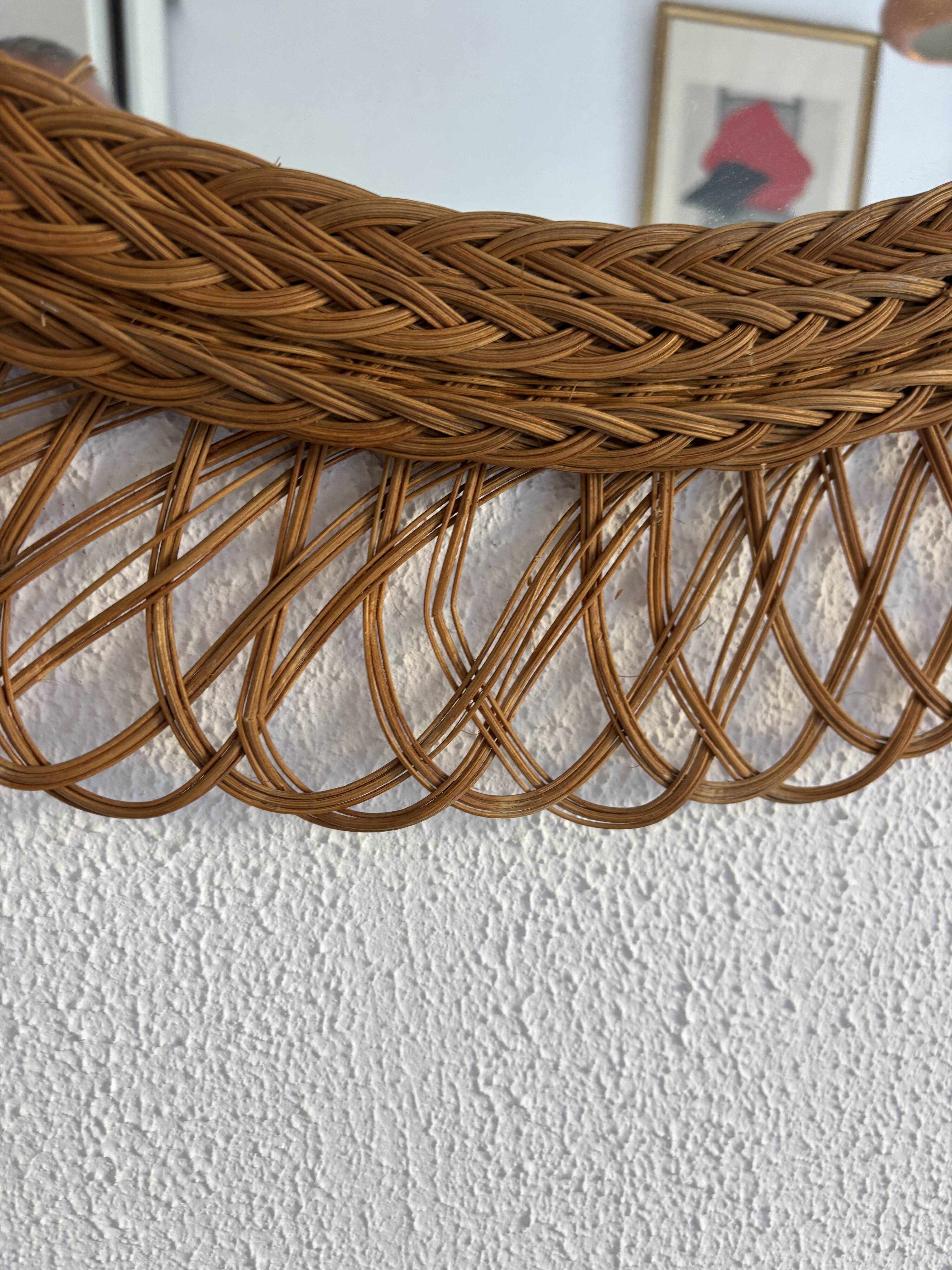 Vintage 1960 sun flower rattan wicker mirror - 68 x 58 cm