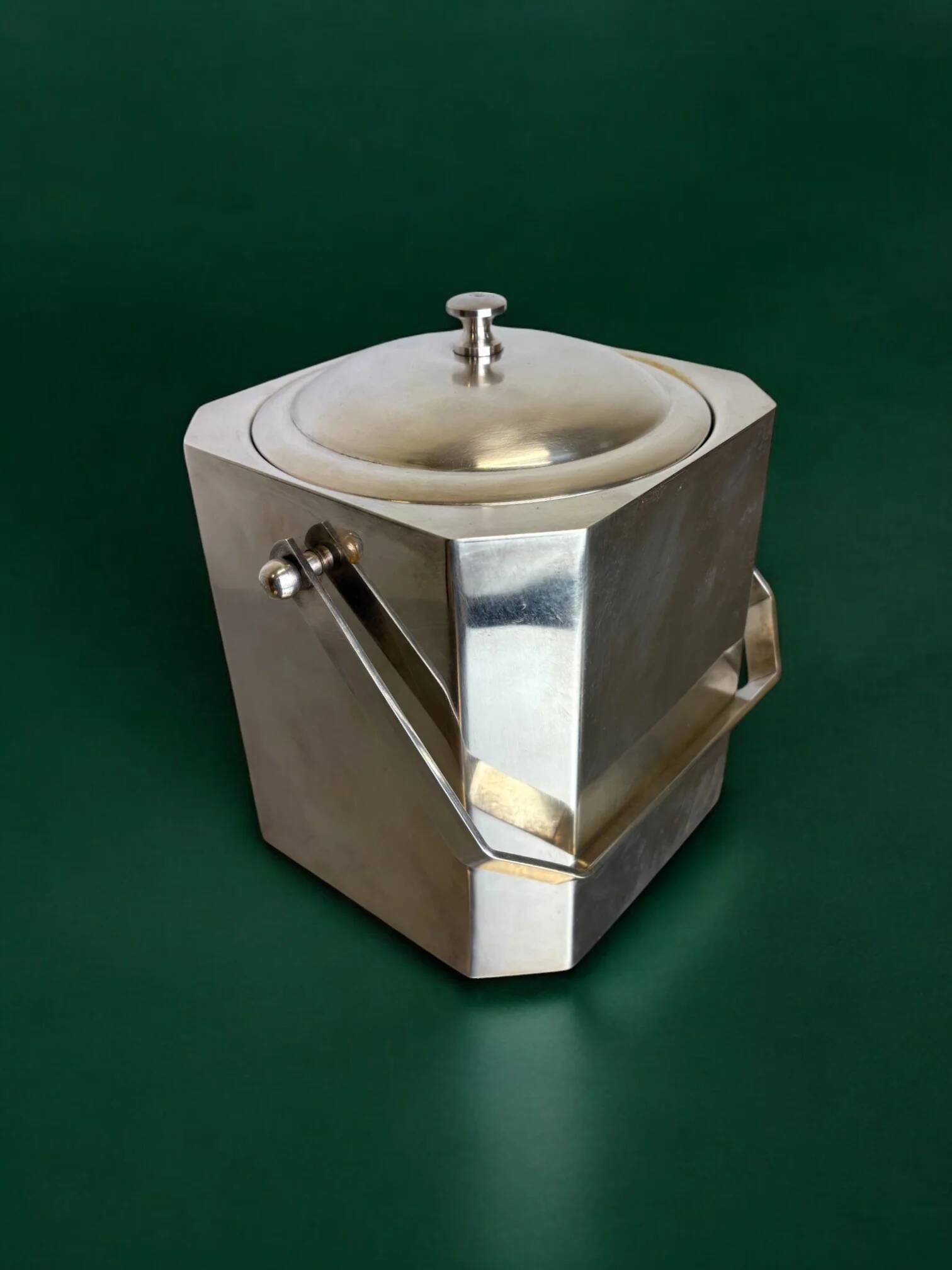 Romeo Rega chromed ice bucket with tongs, Italy, 1970s