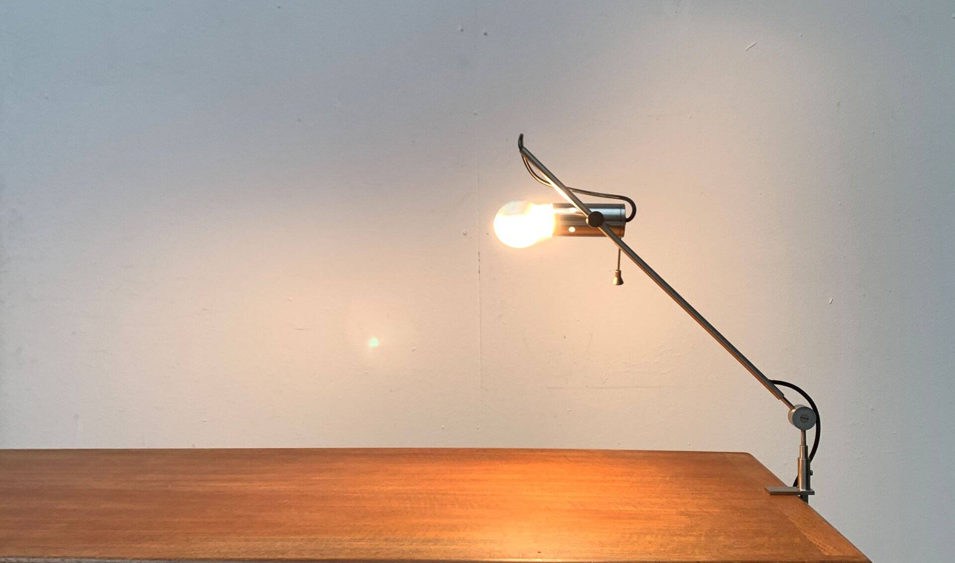 Italian table clamp lamp Model 255 by Tito Agnoli for Oluce, 1950s
