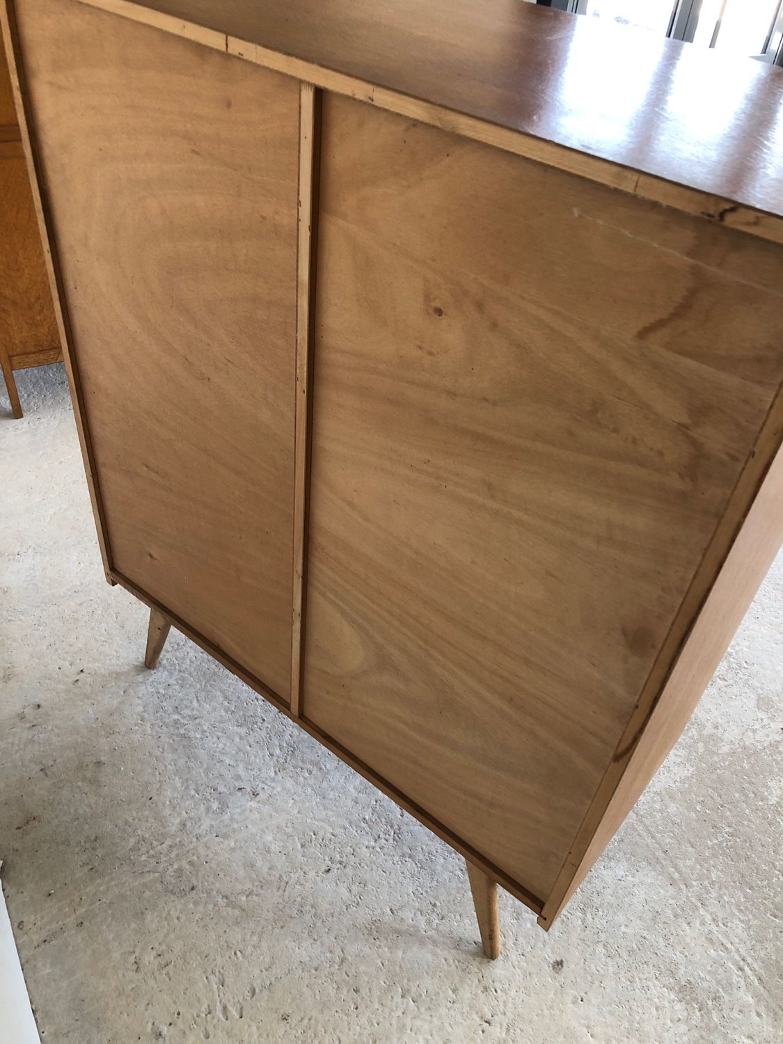 Wardrobe cabinet and drawers in oak and rattan feet compass Vintage year 60