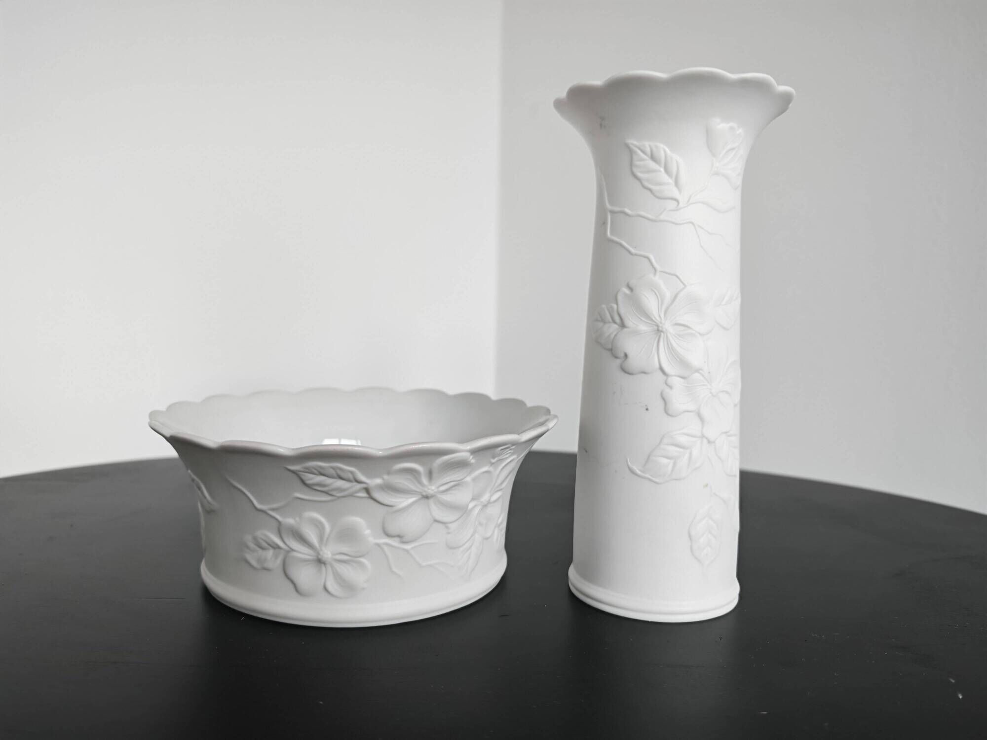 Set of 3 biscuit porcelain vases mid-century Manfred Frey Kaiser