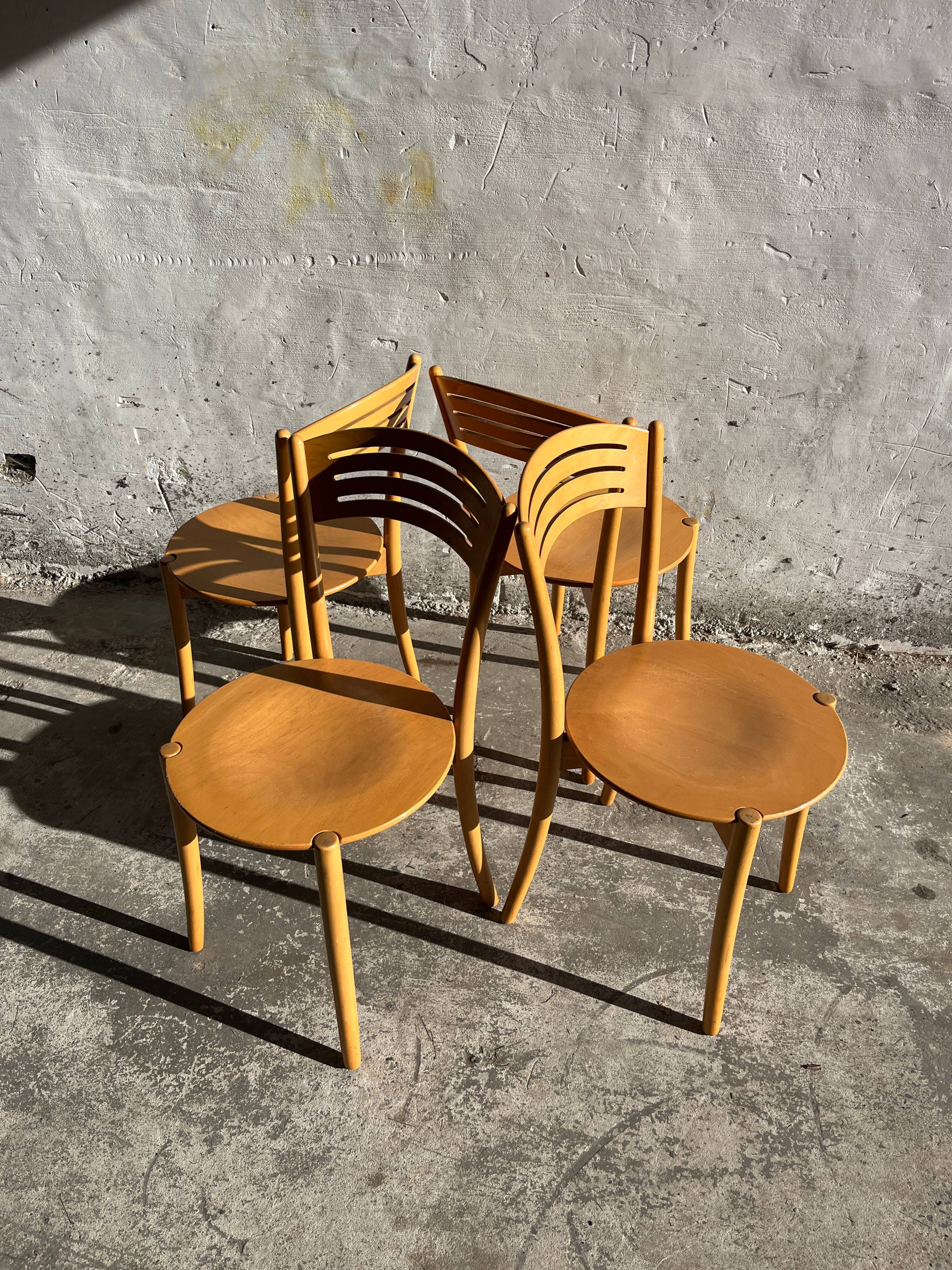 Vintage Italian bistro chairs, 1980s – set of 4