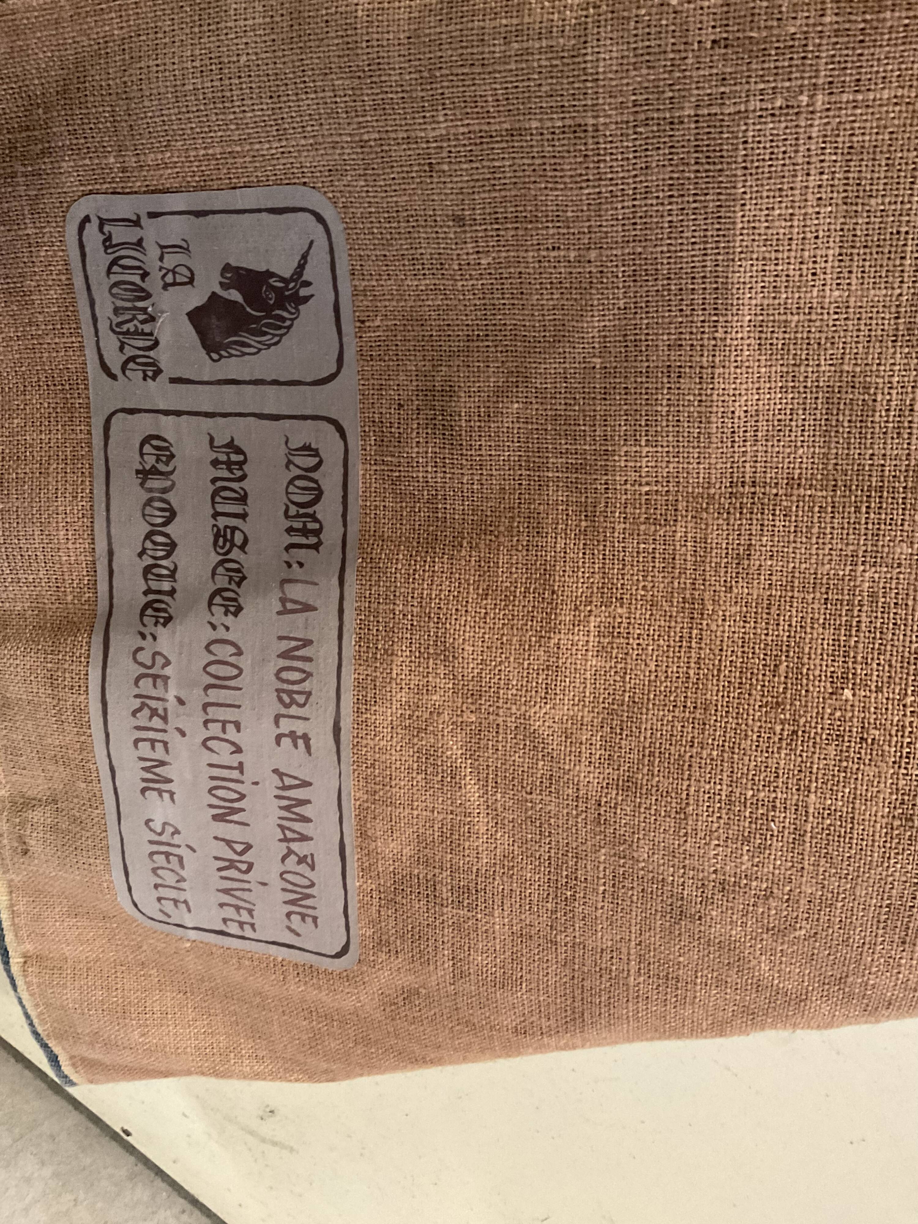 Wall hanging tapestry "the noble Amazon"