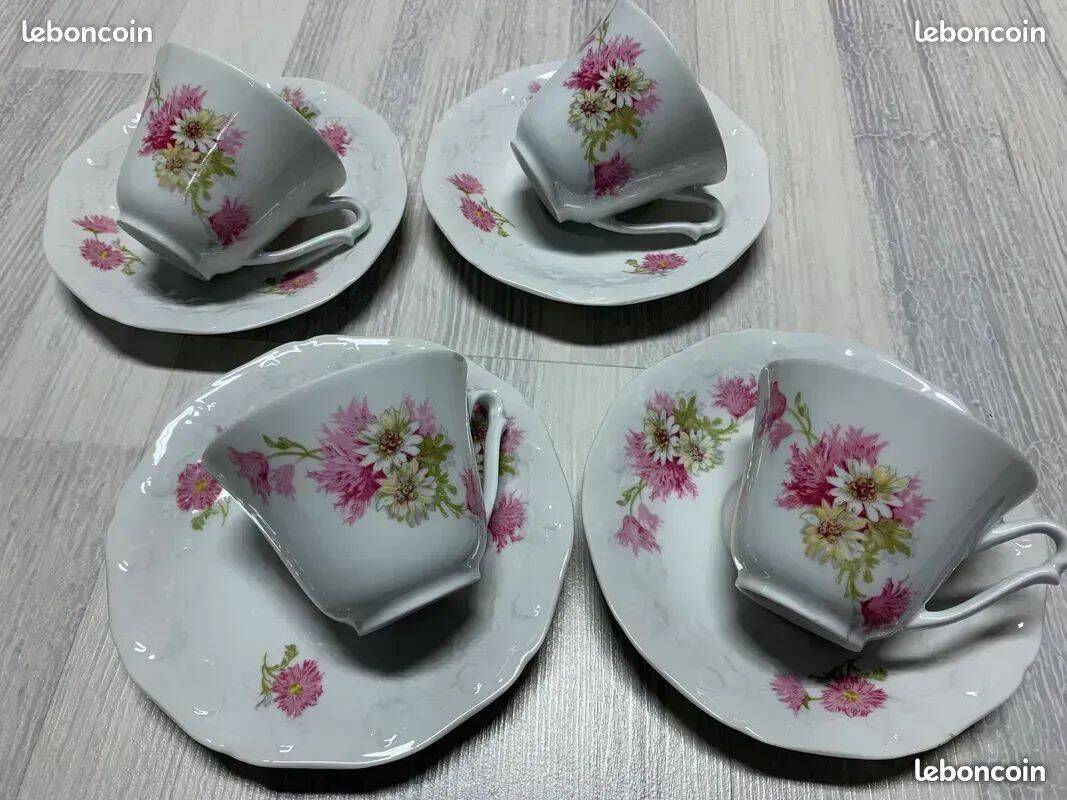4 Sologne Porcelain Cups and Saucers