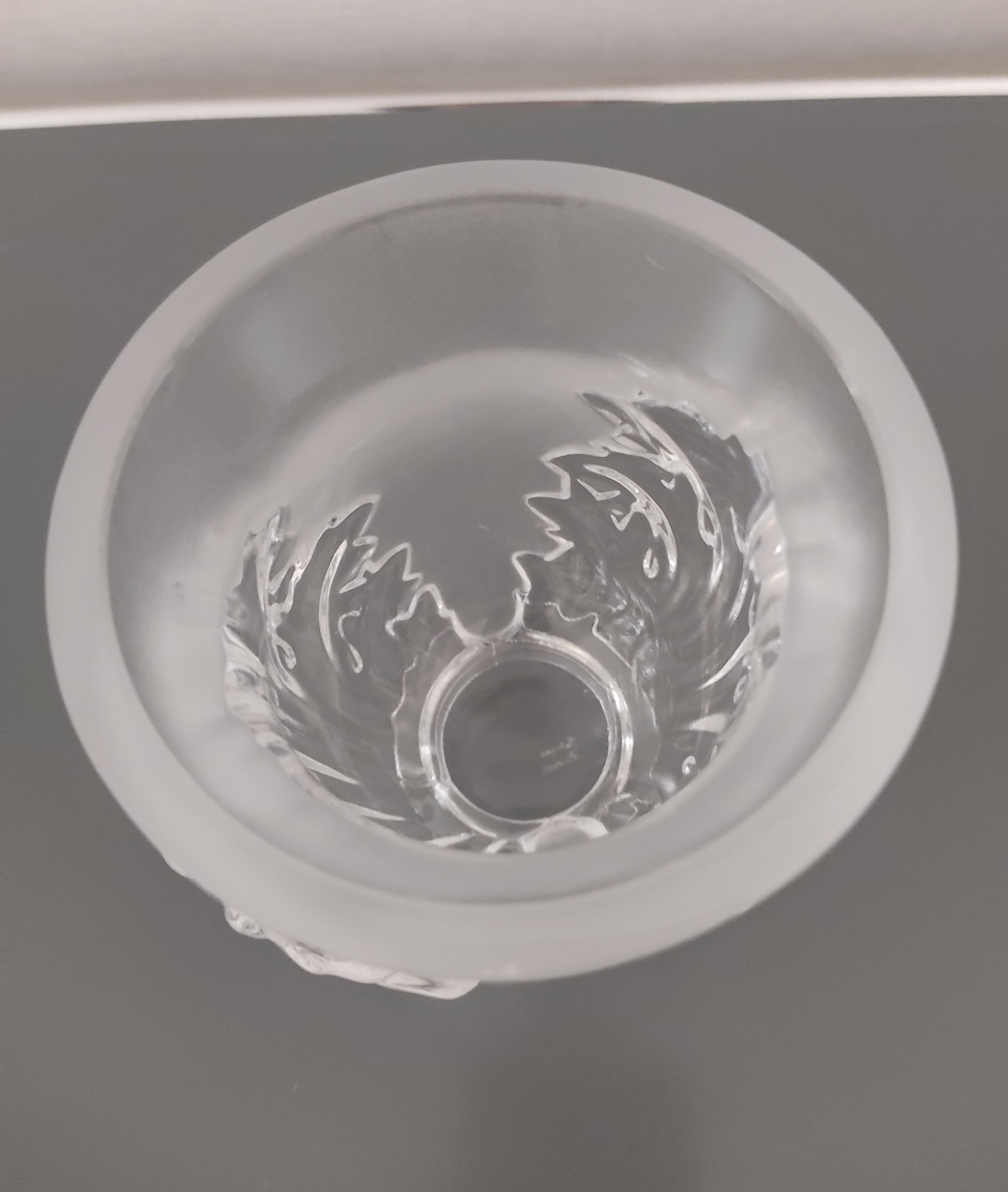Lalique vase model St-Cloud