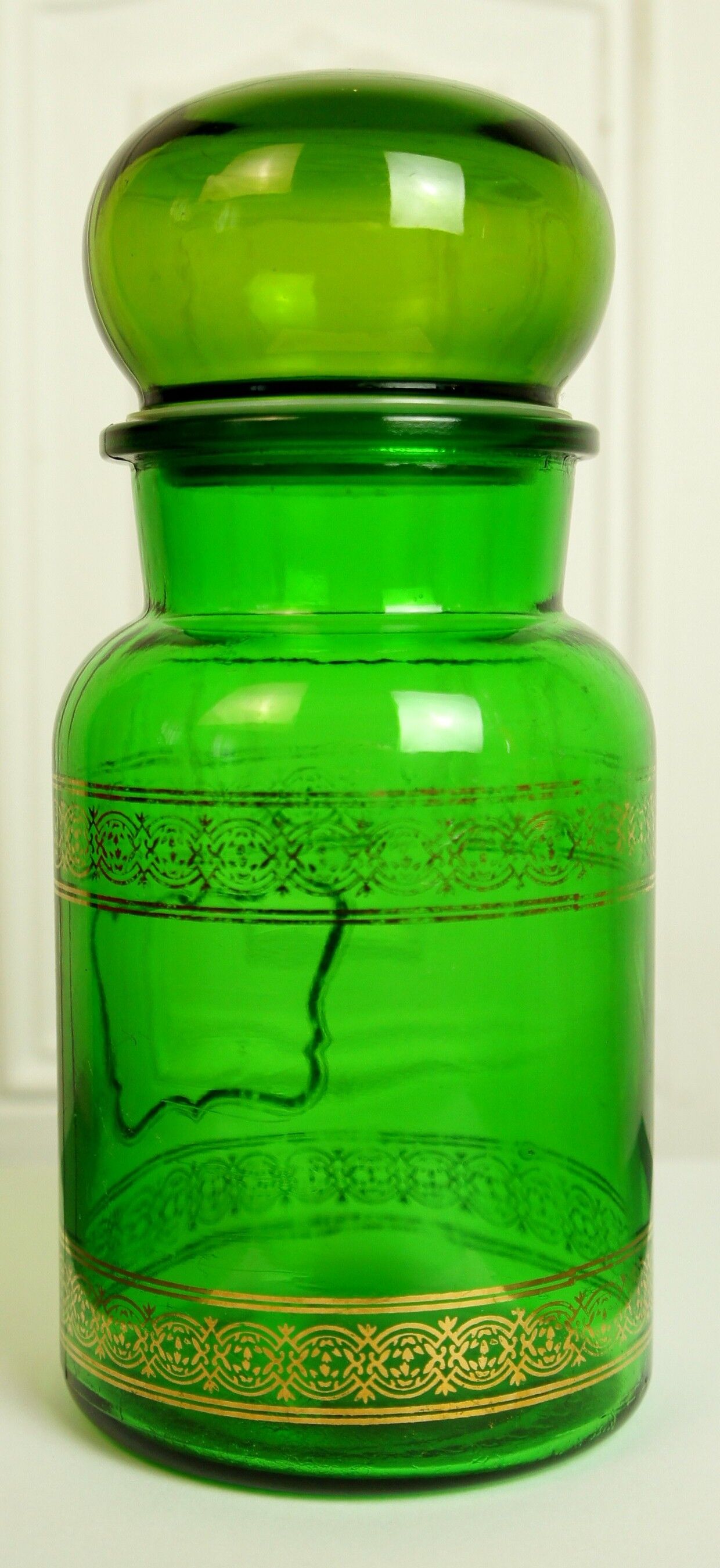 Moulded glass pharmacy jar