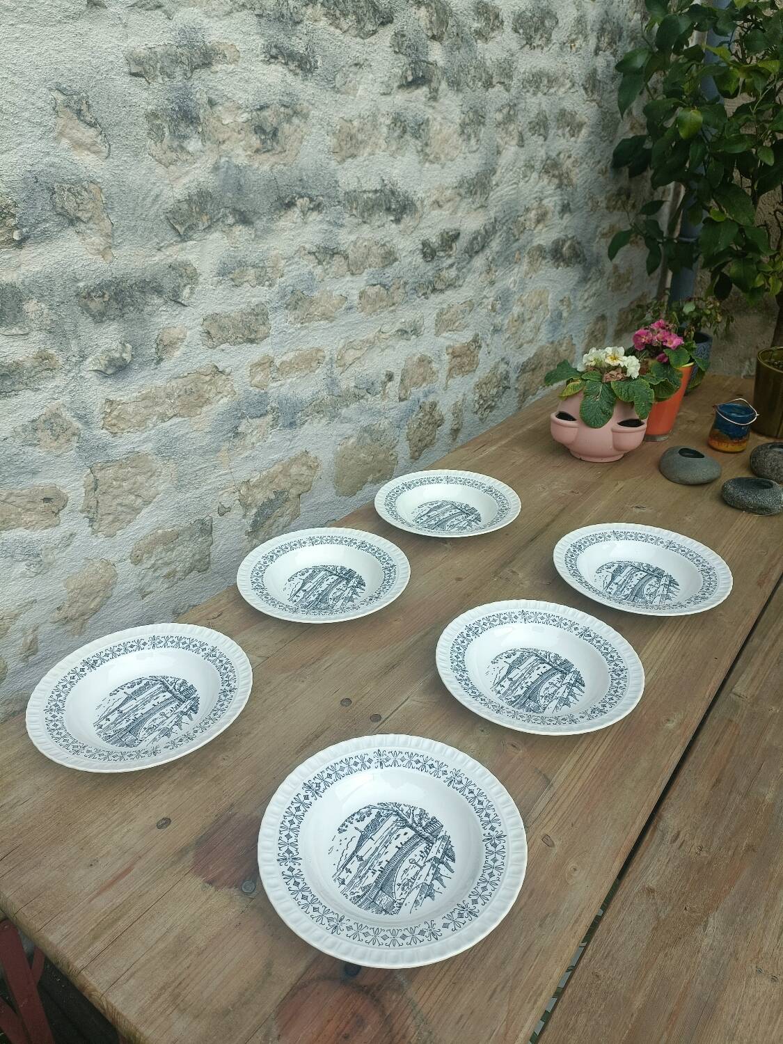 Gien soup plates with Brittany motif
