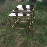 Pull-out table