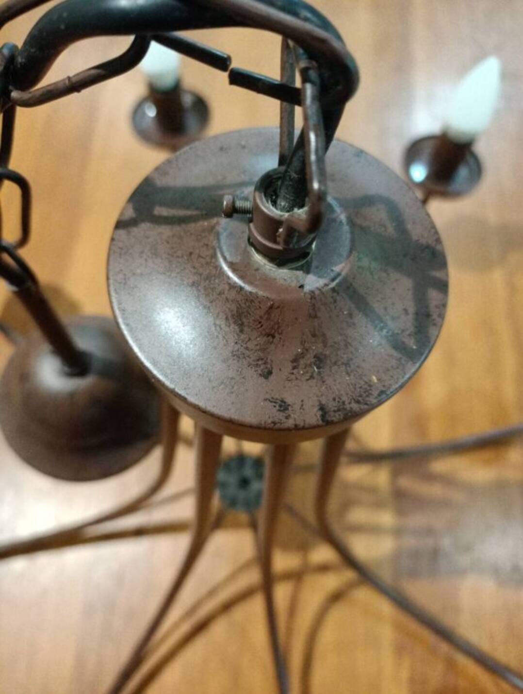 Lustre en métal marron