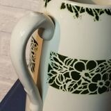 Toilet pitcher