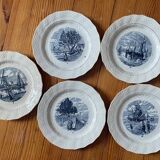Dessert plates in Delft