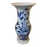 Chinese porcelain vase