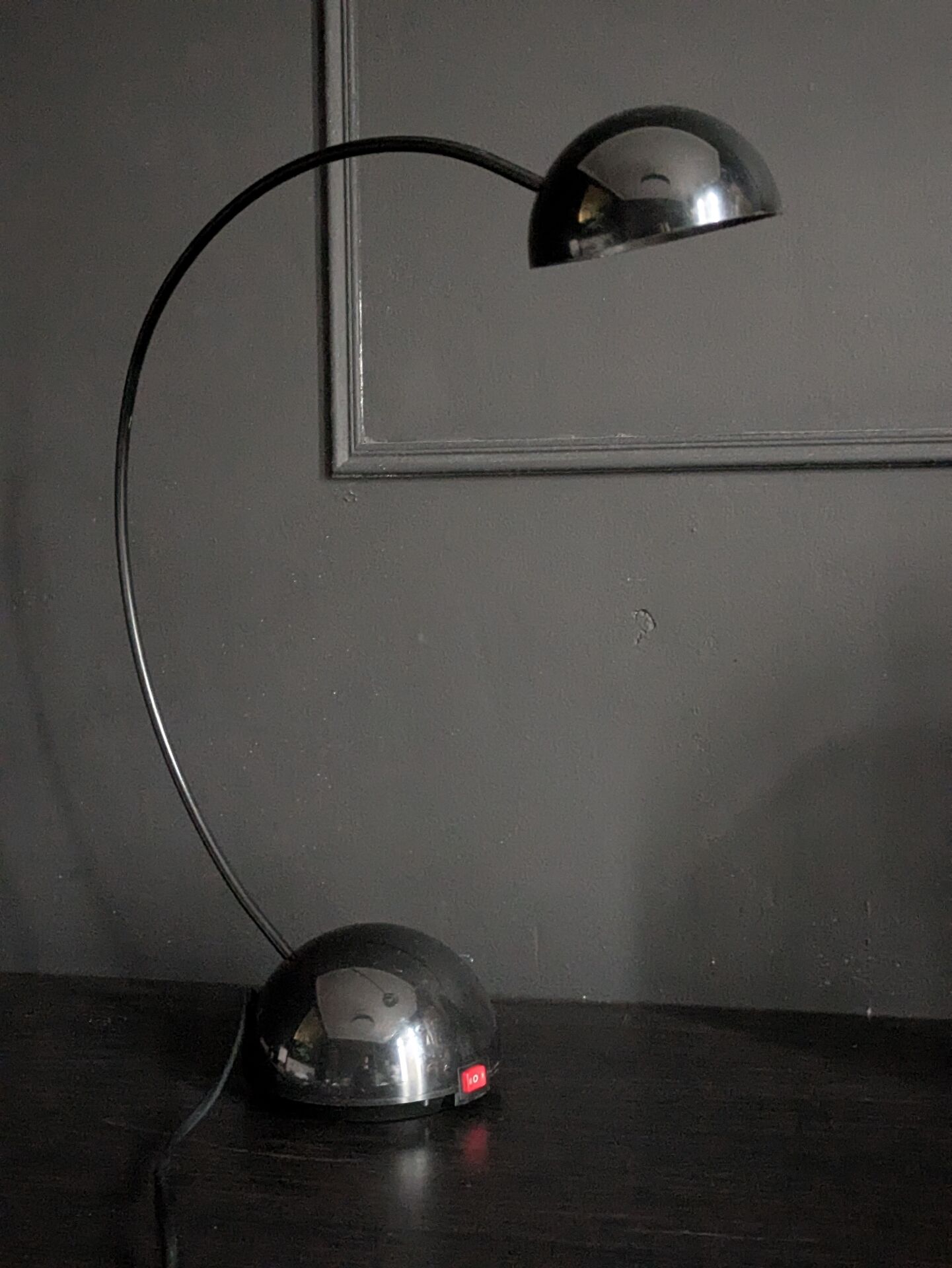 Vintage arched desk lamp by Lacri, Italian Space Age design (70s/80s)