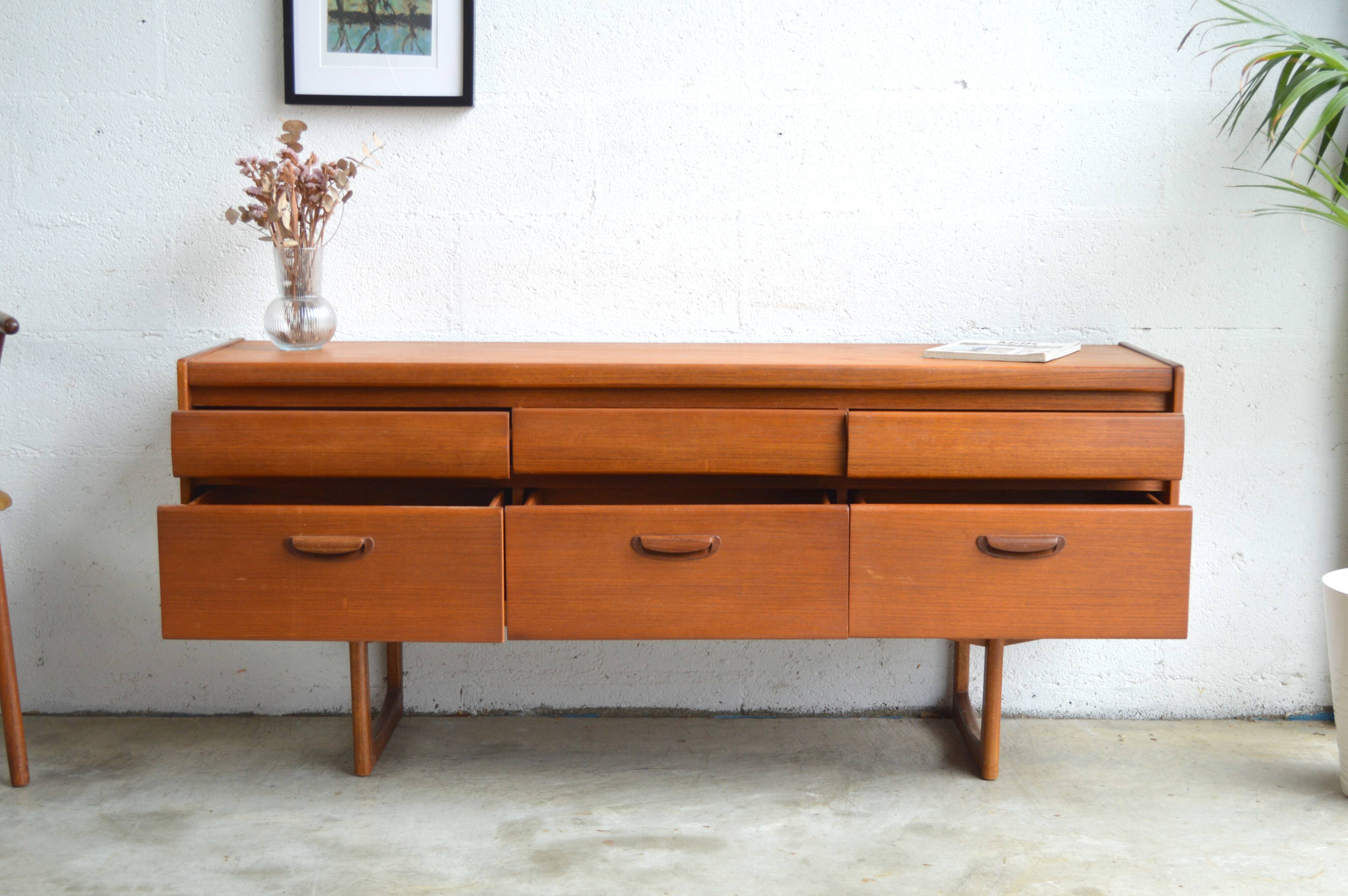 Teak sideboard/commode with 6 drawers