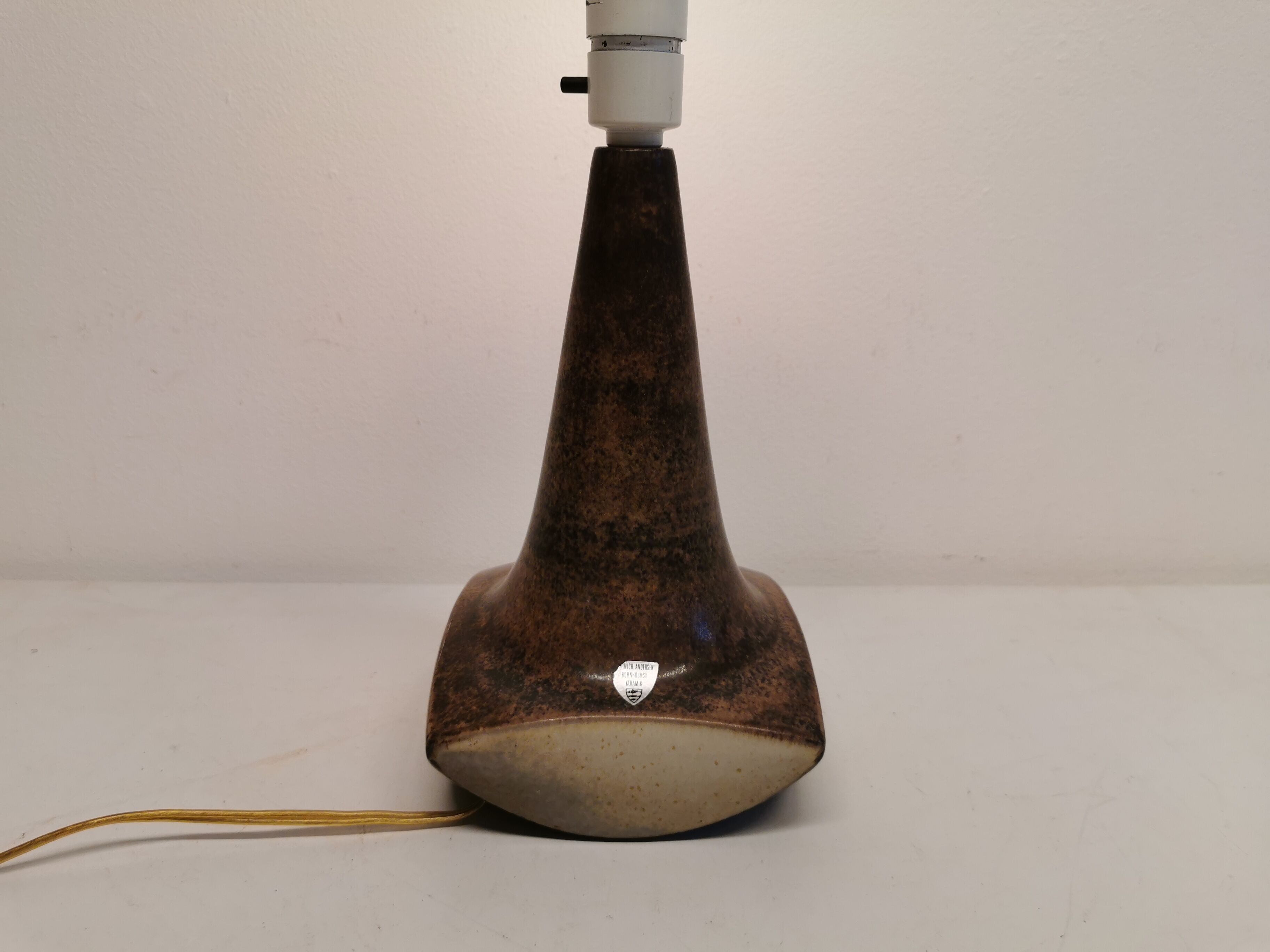 Danish ceramic table lamp, designed by Marianne Starck for Michael Andersen & Sons, 1960
