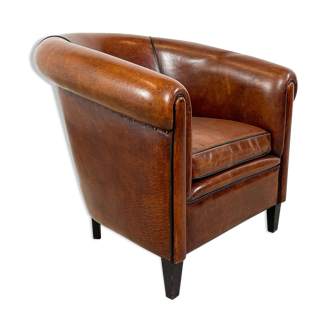 Vintage sheep leather club chair by Lounge atelier Roosendaal