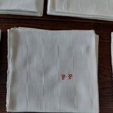 Série de sept serviettes de tables coton damassé monogramme P P 56 X 56 cm