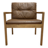 Scandinavian design leather armchair "Bernt Petersen" 1960.