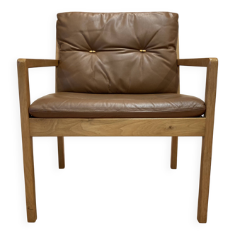 Fauteuil cuir design scandinave "Bernt Petersen" 1960.