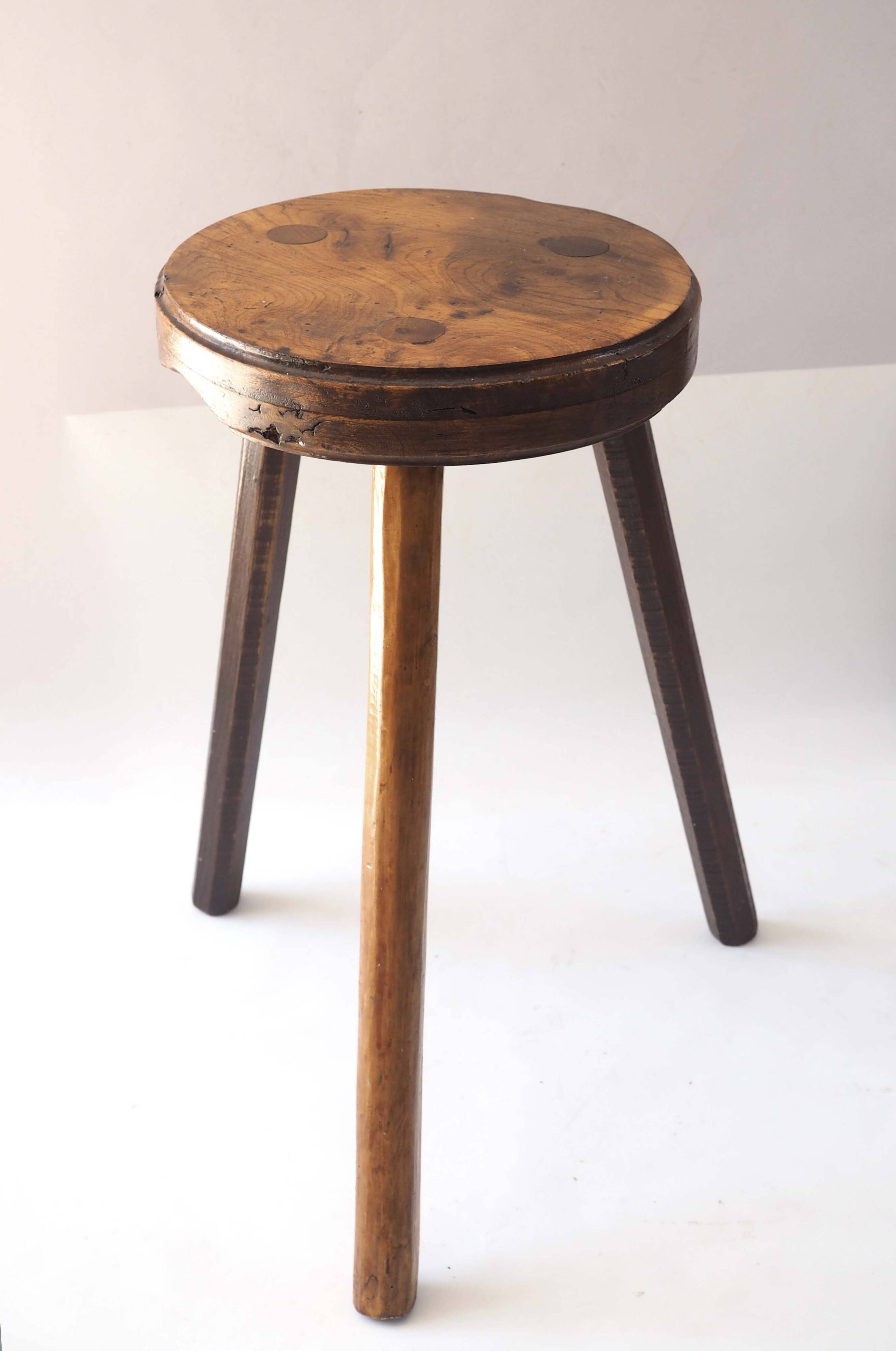 Raw tripod stool