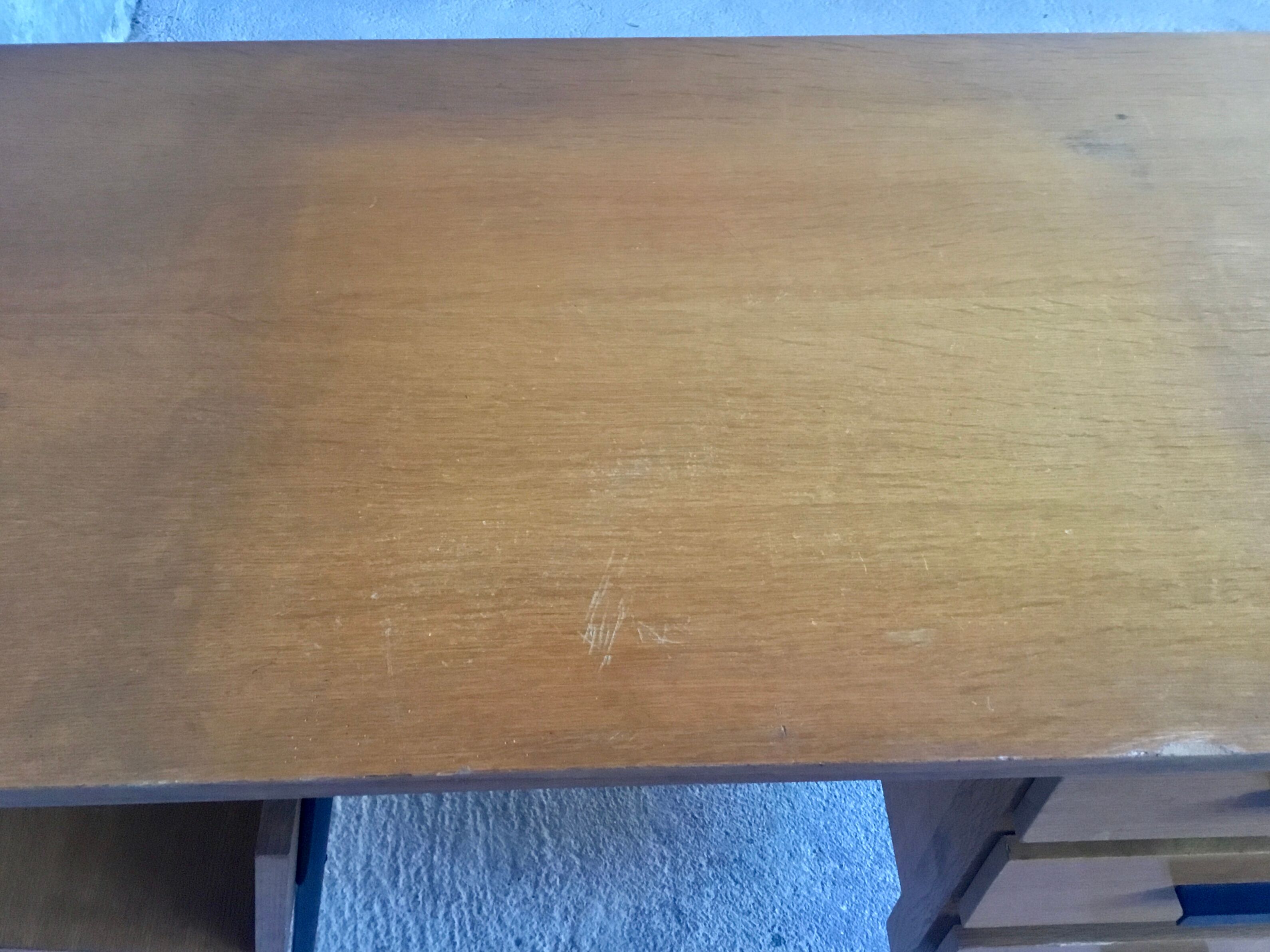 Desk brand spirol