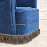 Années 1960, fauteuil relax danois à dossier haut, état d'origine, meuble en velours bleu.