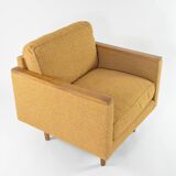 Fauteuil carré jaune chiné
