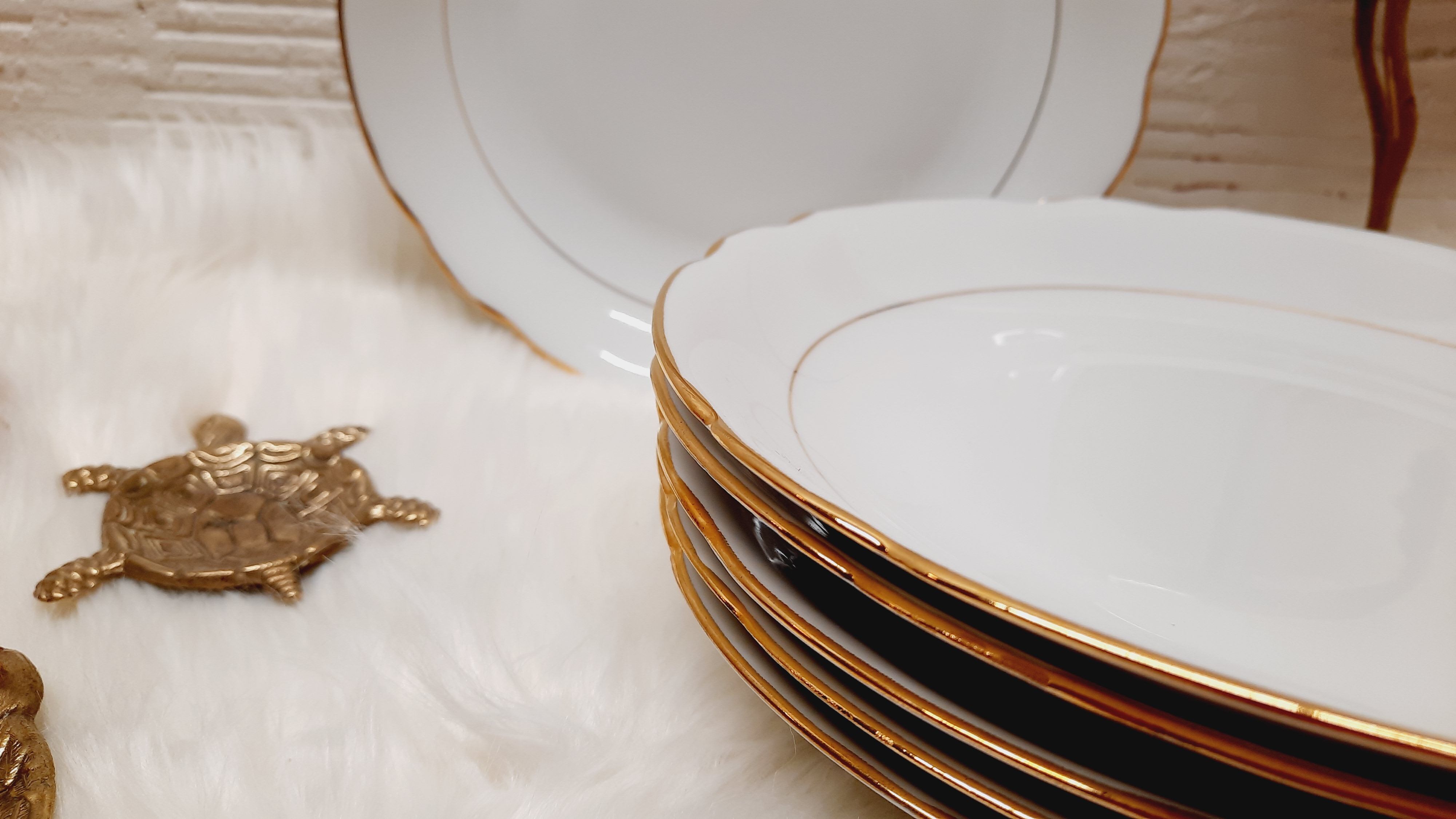 Set 6 hollow plates porcelain white and gold
