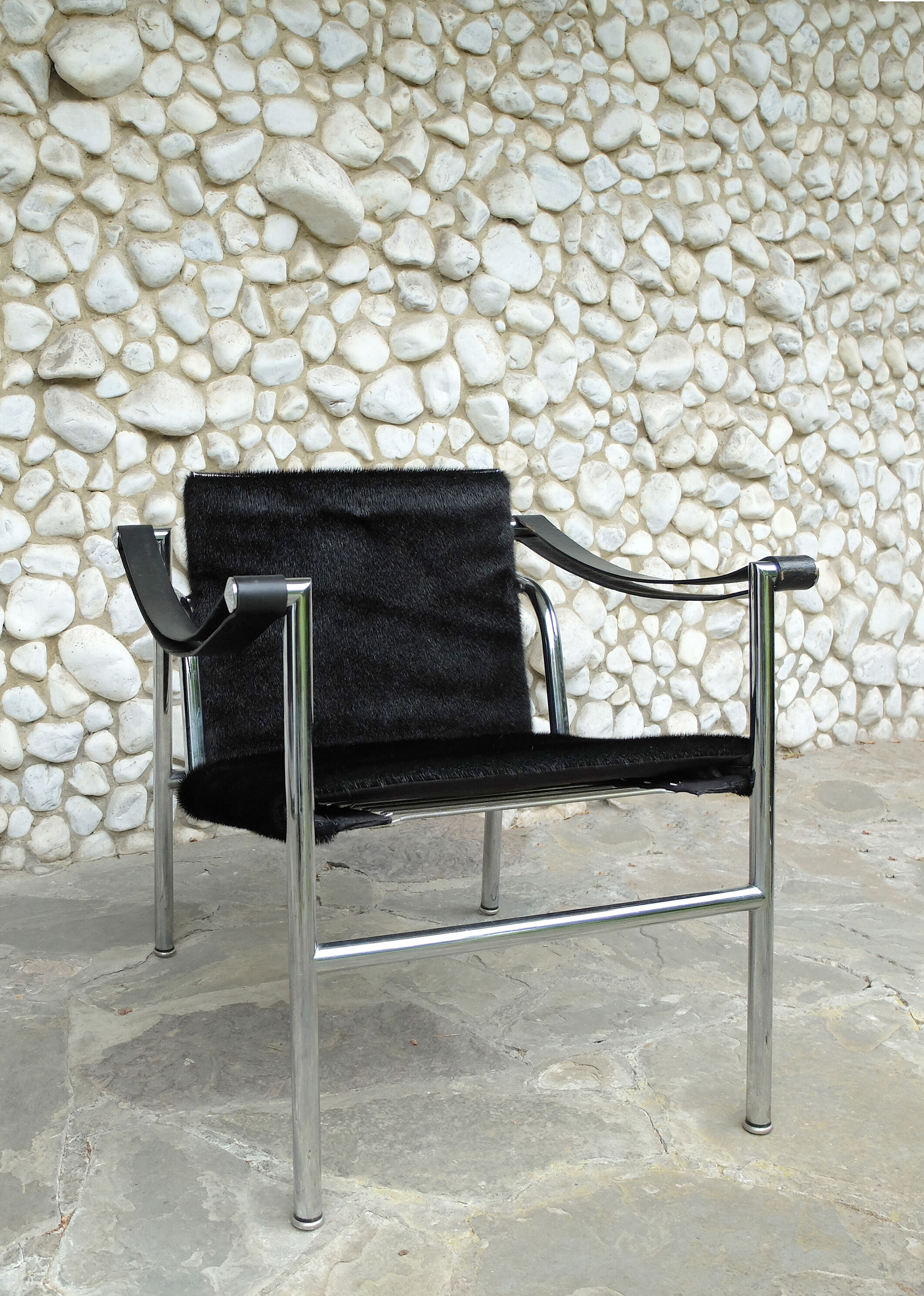 Armchair LC1 No.1395 by Le Corbusier, Pierre Jeanneret, Charlotte Perriand Cassina, 1960