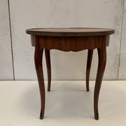 Round pedestal table Louis XV style veneer of rosewood XX century