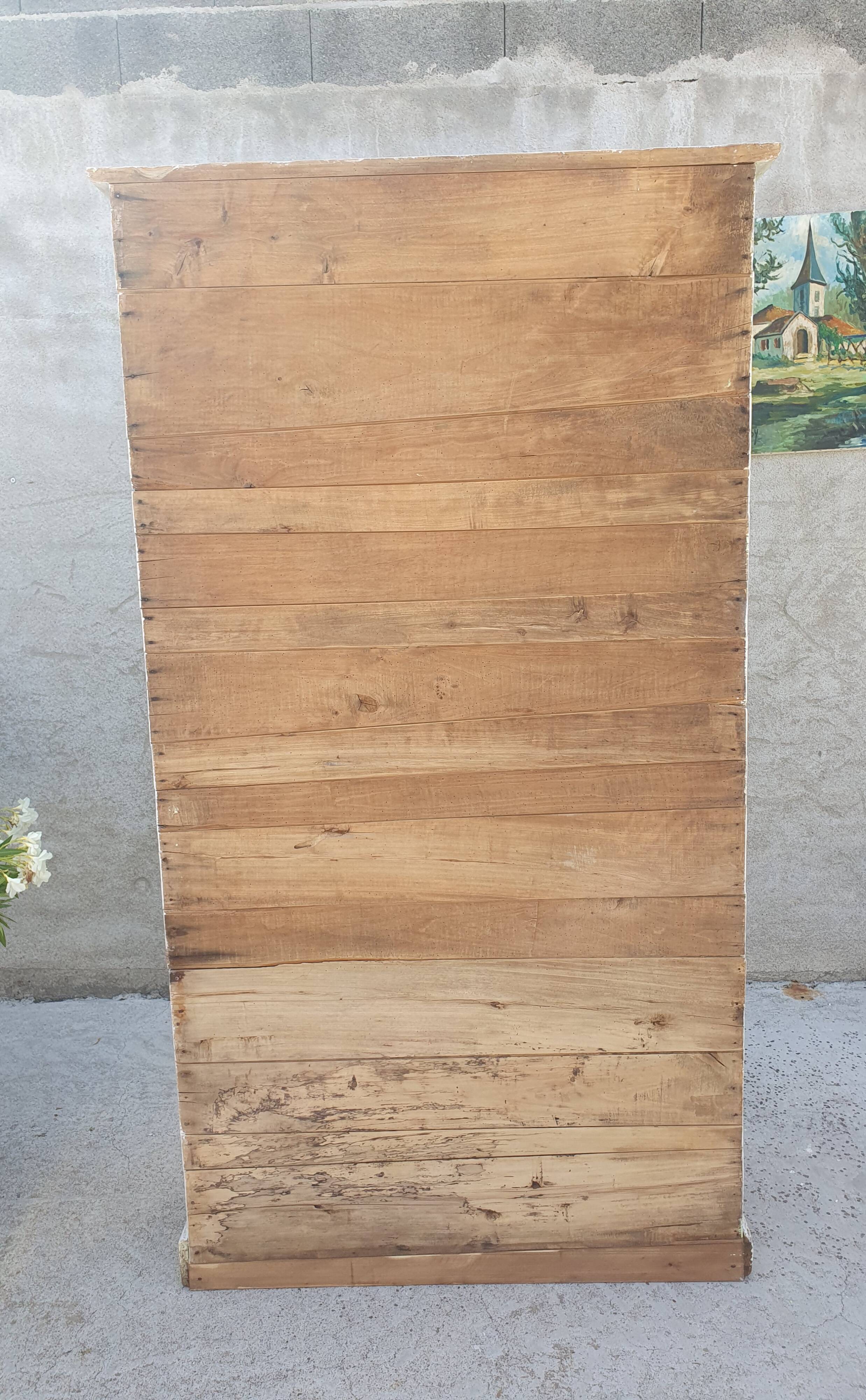 Armoire