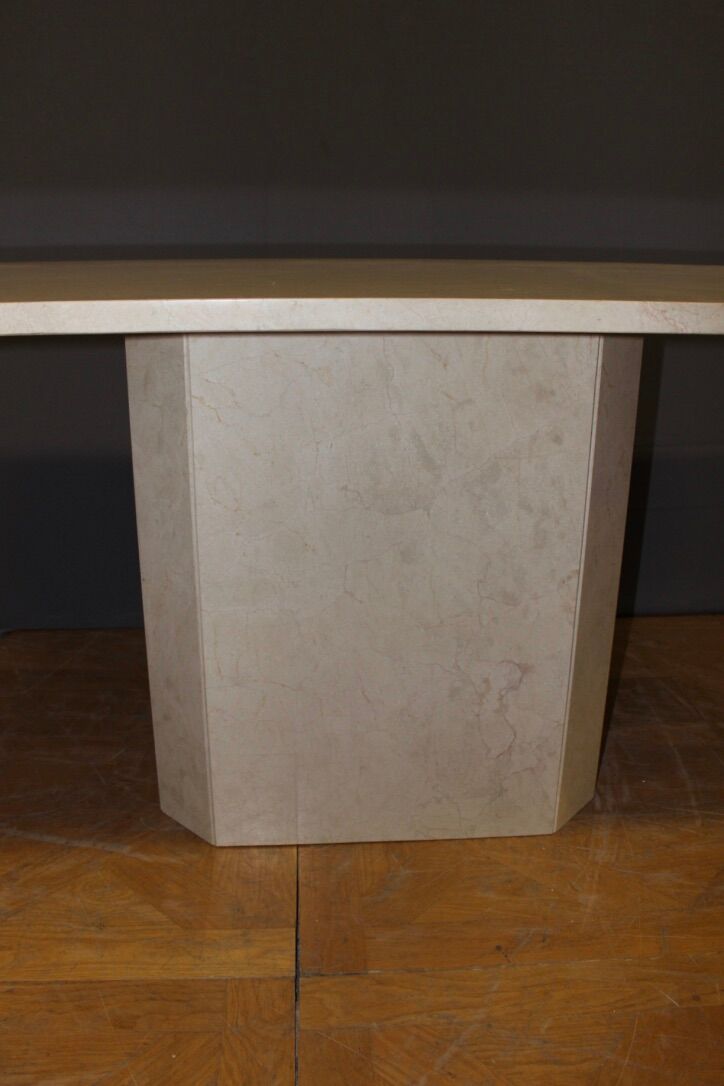 Design octagonal stone dining salla table