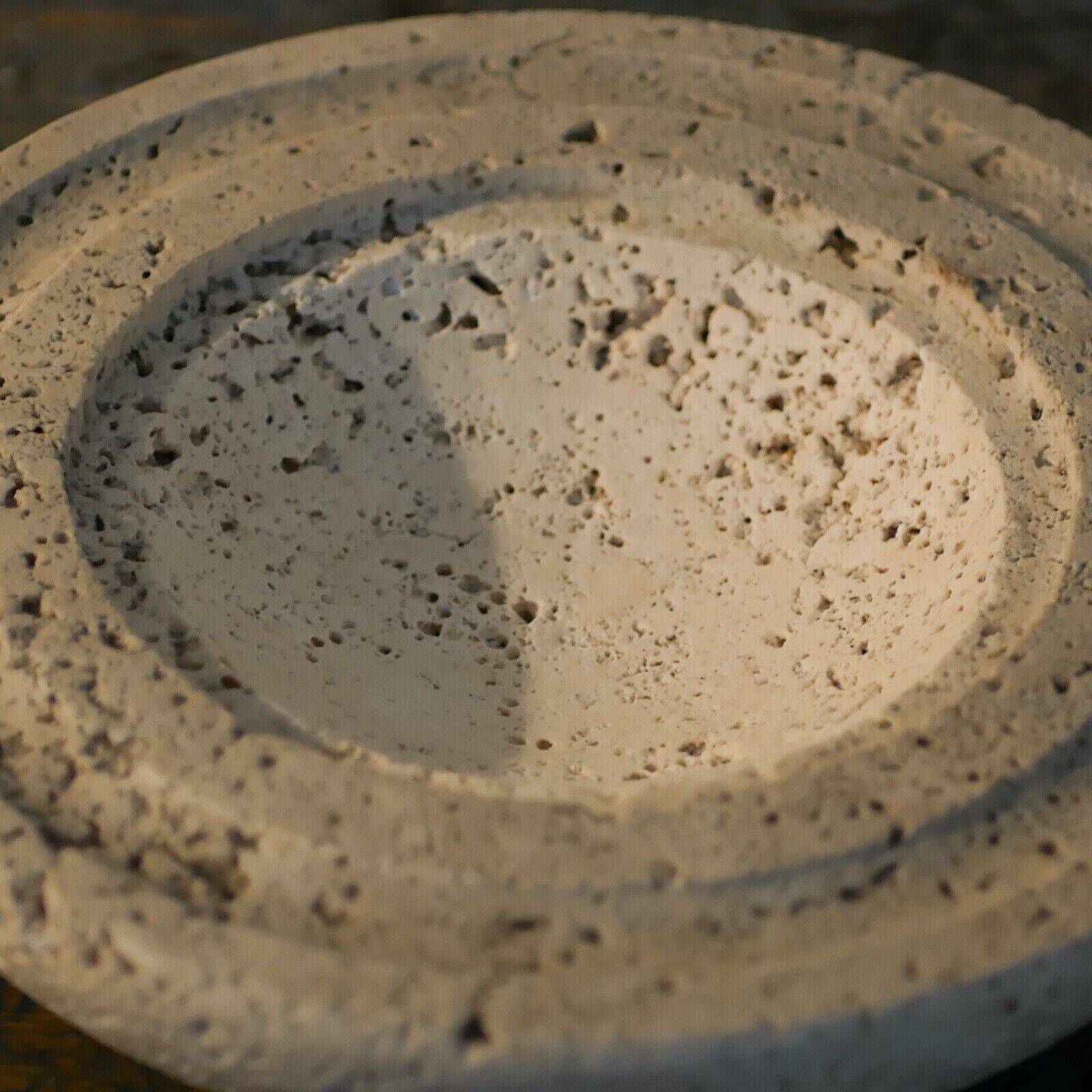 Cendrier en travertin - Art en marbre - Design fabriqué en Italie - Années 1970